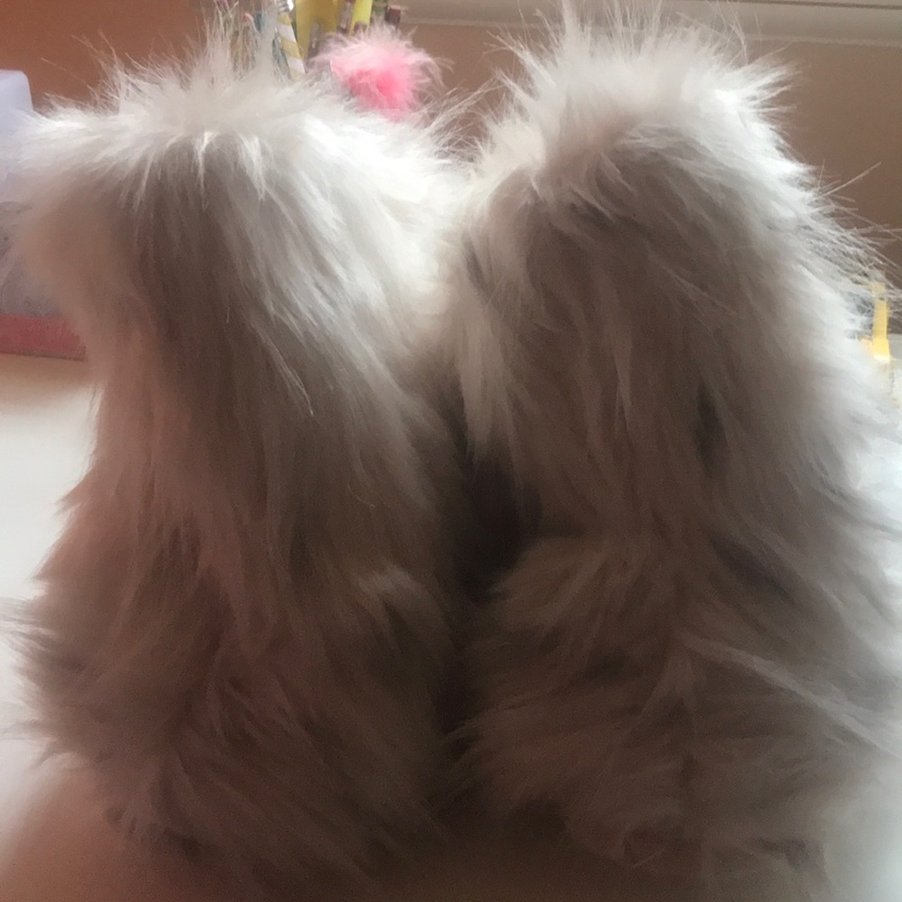 slippers - Picture 3 of 3
